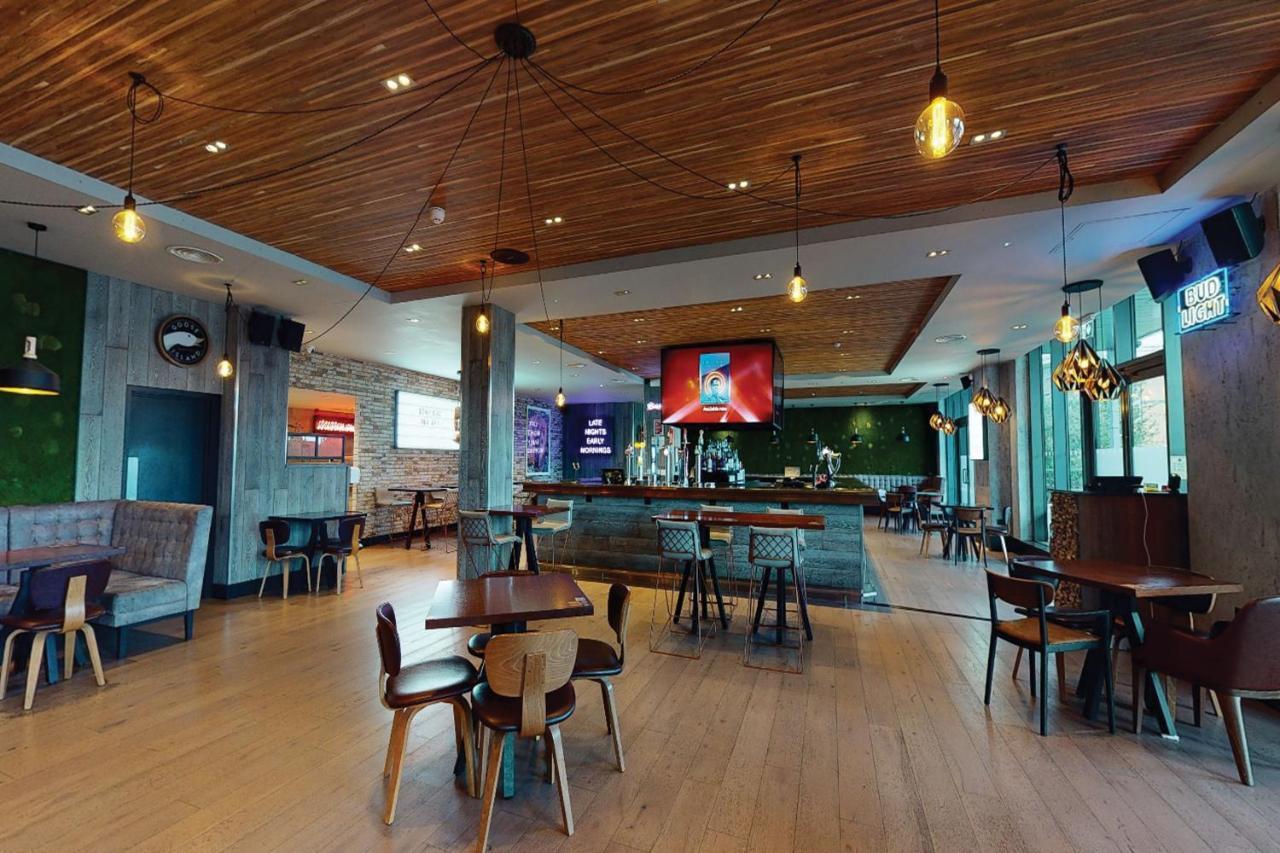 Village Hotel Solihull Dış mekan fotoğraf