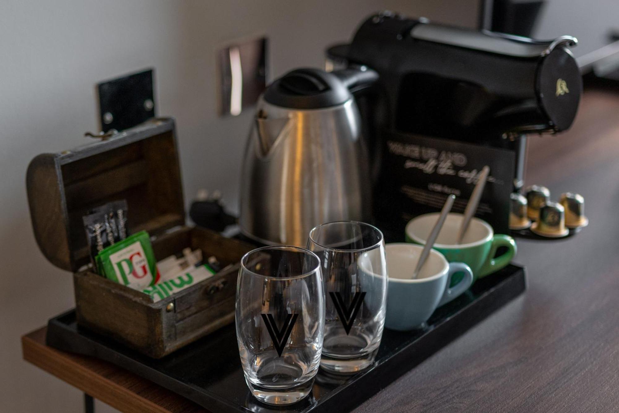 Village Hotel Solihull Dış mekan fotoğraf